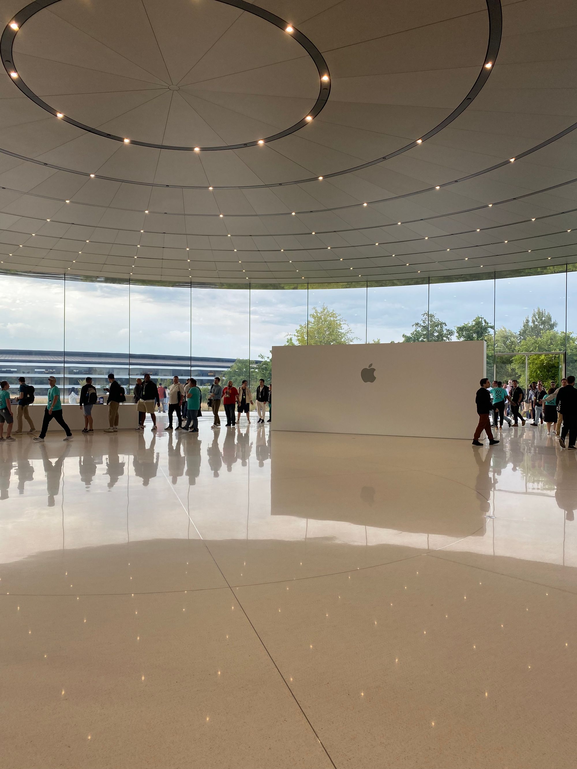 Steve Jobs Theater exterior — panoramic view of Apple Park